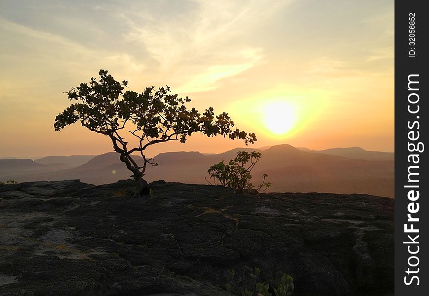 Pa cha na di cliff in the morning