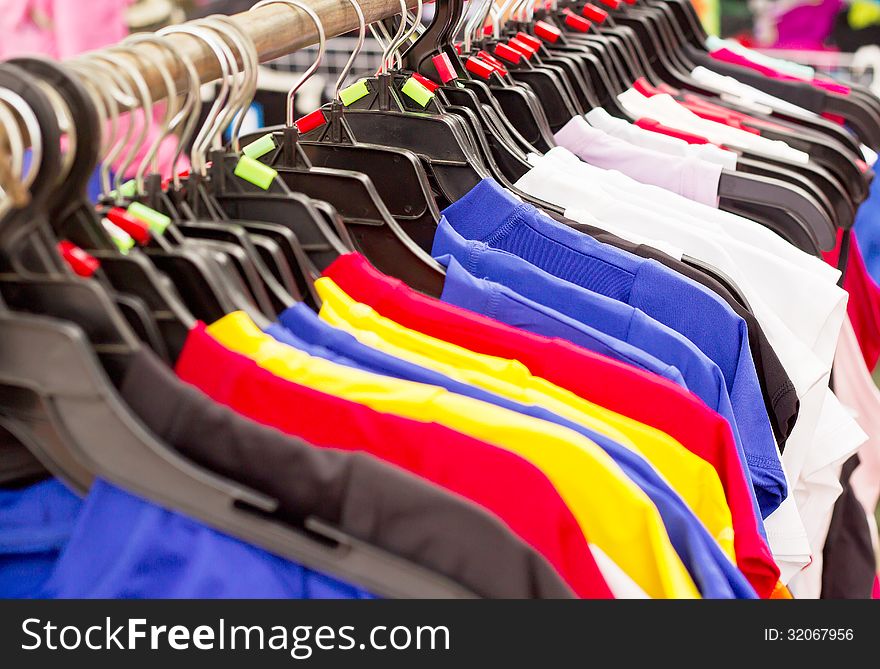 Mix color clothes and Tie on Hangers