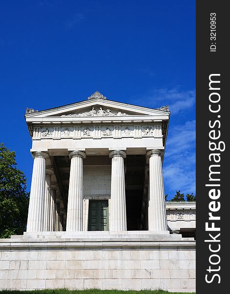 Ruhmeshalle Munich against blue sky