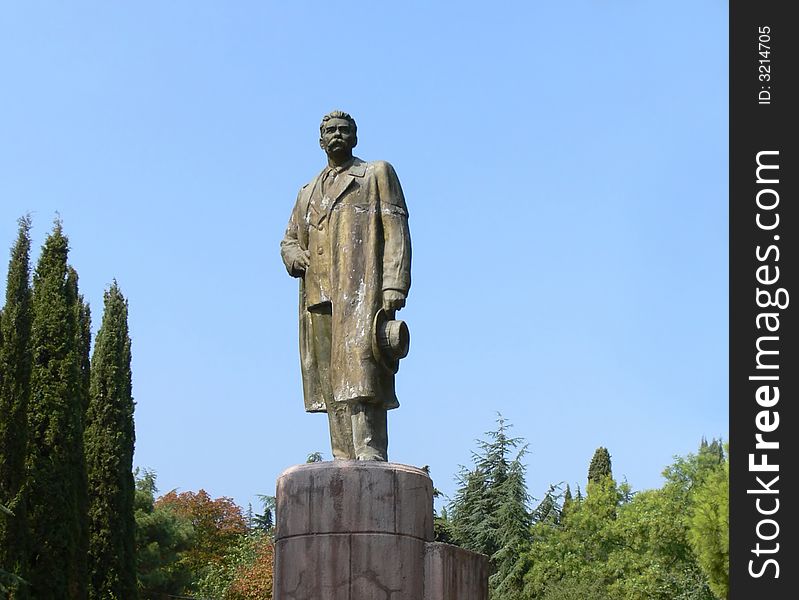 Monument Maxim Gorky