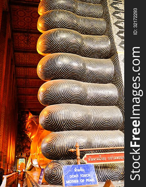 Buddha images in the hall of Wat poh, Bangkok. Buddha images in the hall of Wat poh, Bangkok