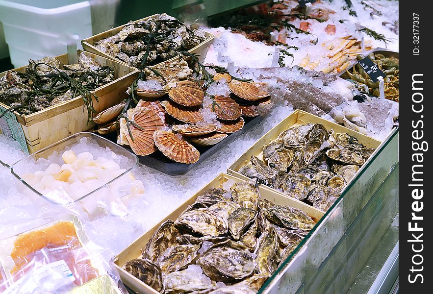 Showcase of seafood in the sea market