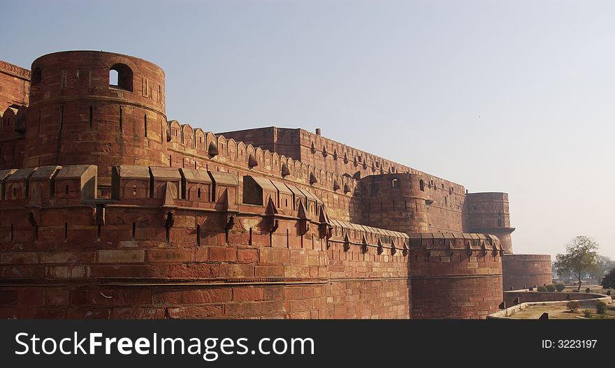Agra fort walls