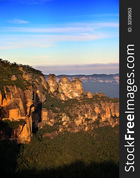 The Blue Mountains National Park is a national park in New South Wales, Australia. The Blue Mountains National Park is a national park in New South Wales, Australia