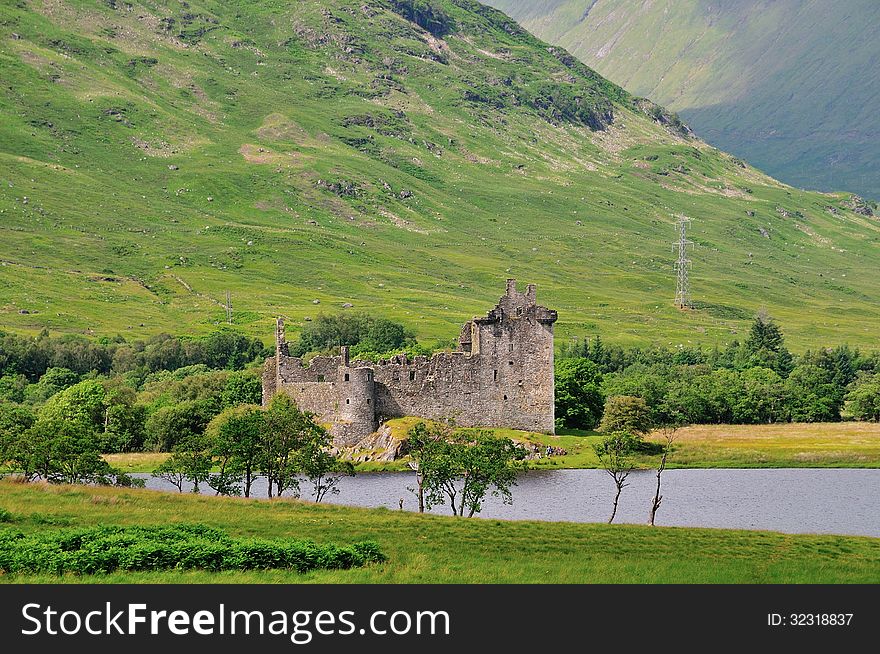 A Scottish castle in Argyleshire on the shores of Loch Awe. A Scottish castle in Argyleshire on the shores of Loch Awe.