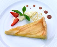 Apple Pie With Strawberries Royalty Free Stock Photography Apple Pie With Strawberries Royalty Free Stock Photography