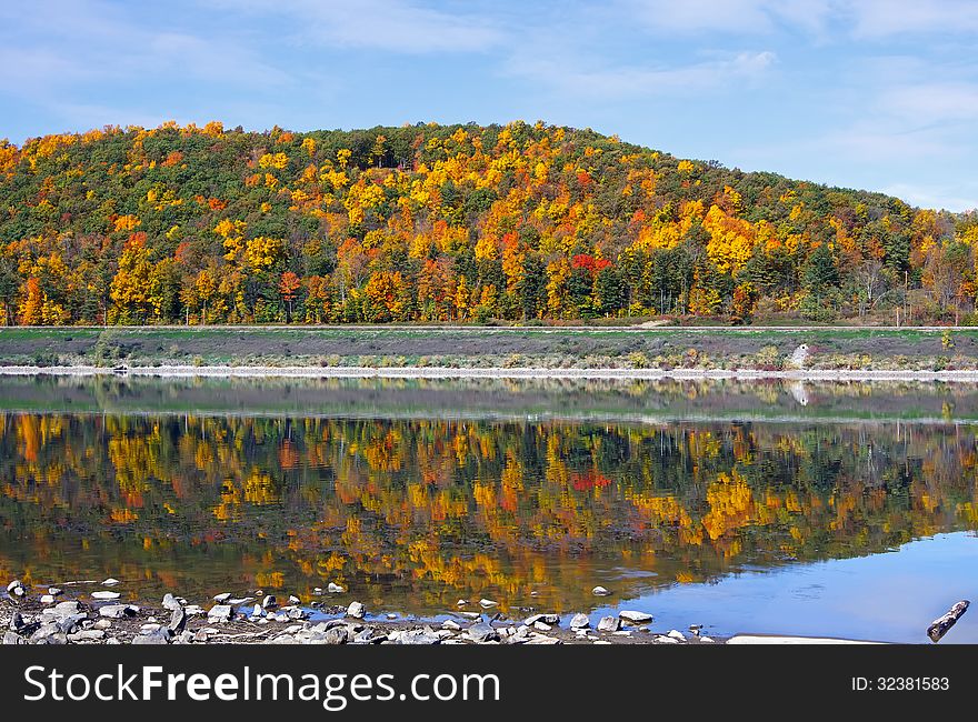 Autumn color at Hammond Lake,Tioga,Pennsylvania,USA. Autumn color at Hammond Lake,Tioga,Pennsylvania,USA.