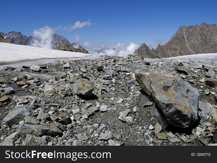 North Sugan glacier, North Osetia, Caucas. North Sugan glacier, North Osetia, Caucas.