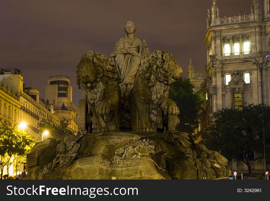 The cibeles fountain in the Plaza Cibeles square. Images from the Noche En Blanco / White Night festival in Madrid, Spain 2007.