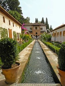 Fountains In The Gardens Of Alhambra In Granada, Spain Stock Photography Fountains In The Gardens Of Alhambra In Granada, Spain Stock Photography