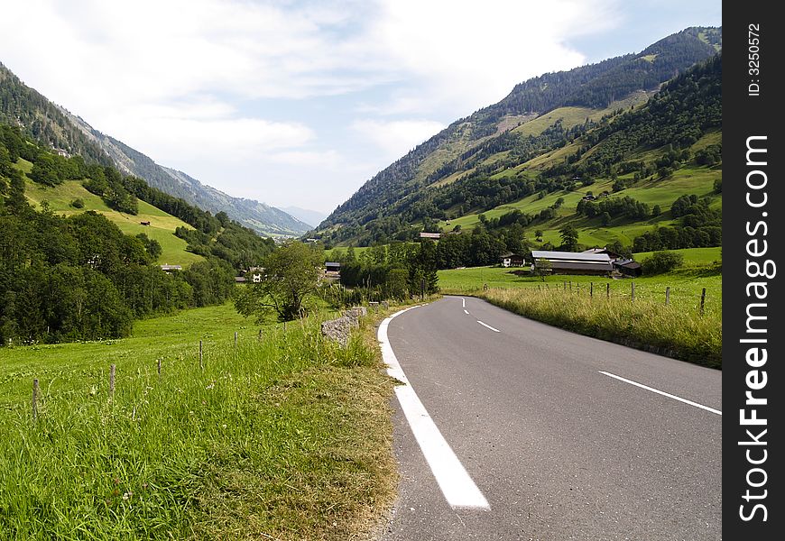 Empty route in Alps