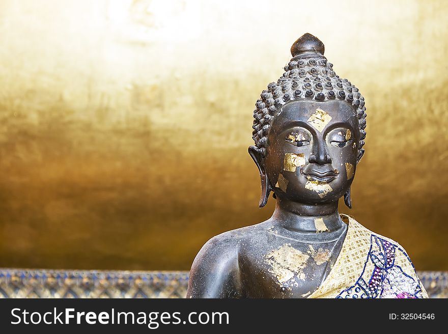 Buddha type Concentration on golden background
