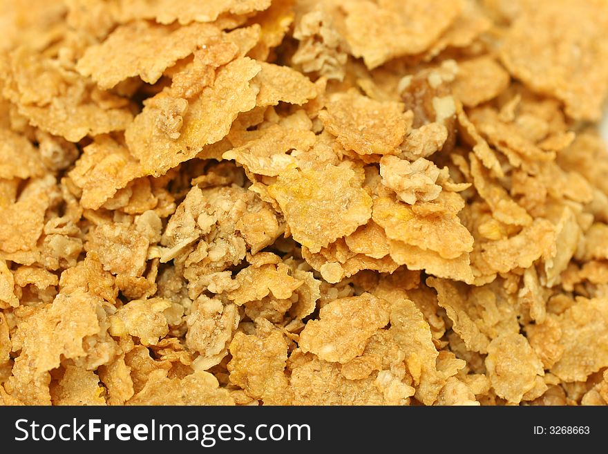 Close up picture of unflavored generic yellow cornflakes