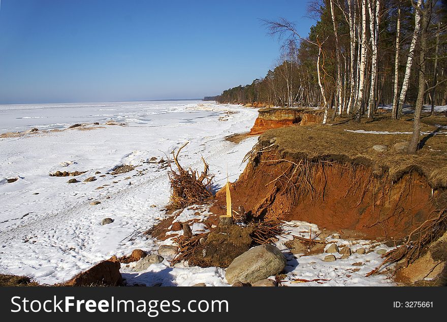 Winter scene of shore in Latvia. Taken with a Canon EOS D20. Winter scene of shore in Latvia. Taken with a Canon EOS D20