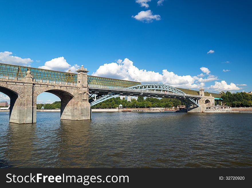 Pedestrian Andreevsky bridge in Moscow