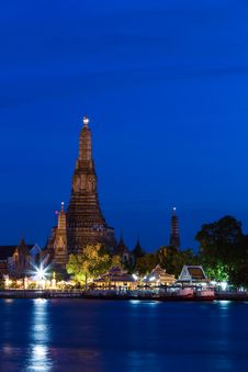 Wat Arun At Dusk Royalty Free Stock Image