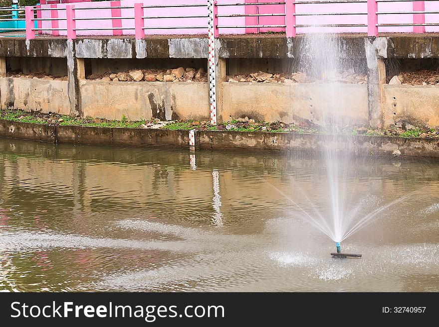 The river flows through the town to the north of Thailand. The river flows through the town to the north of Thailand.