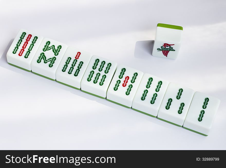 A row of mahjong ,
this is a very good mahjong in china, called uniformly color