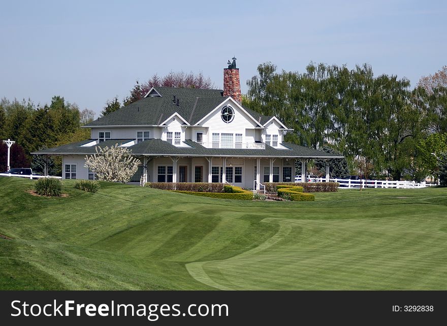 club house and green at golf course