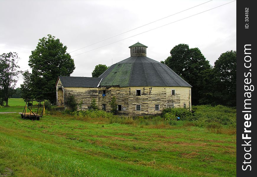 Old round Barn in New England.