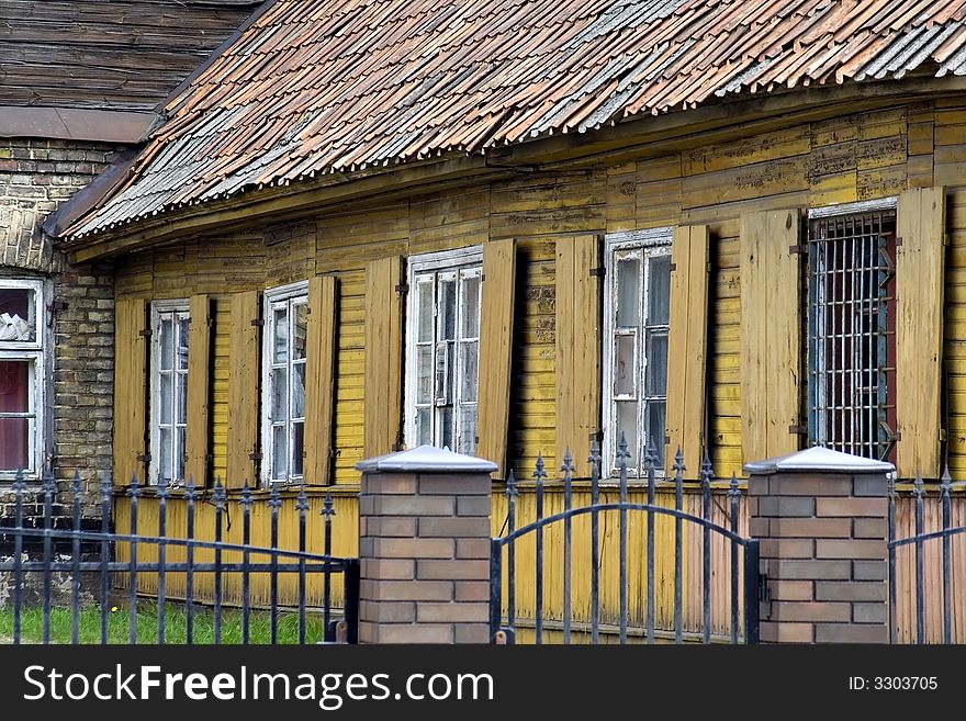 Old wooden Polish house (Bialystok, Poland). Old wooden Polish house (Bialystok, Poland)