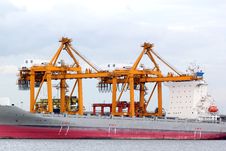 Cranes And Ship Royalty Free Stock Image