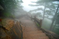 Foggy Morning Mount Huangshan Royalty Free Stock Photos Foggy Morning Mount Huangshan Royalty Free Stock Photos