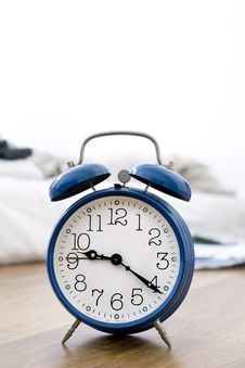 Blue Alarm Clock Royalty Free Stock Photography Blue Alarm Clock Royalty Free Stock Photography