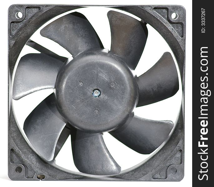 This is a standard fan that goes into a computer. Airflow would be into the picture, rotation would be counter-clockwise. This is a standard fan that goes into a computer. Airflow would be into the picture, rotation would be counter-clockwise.