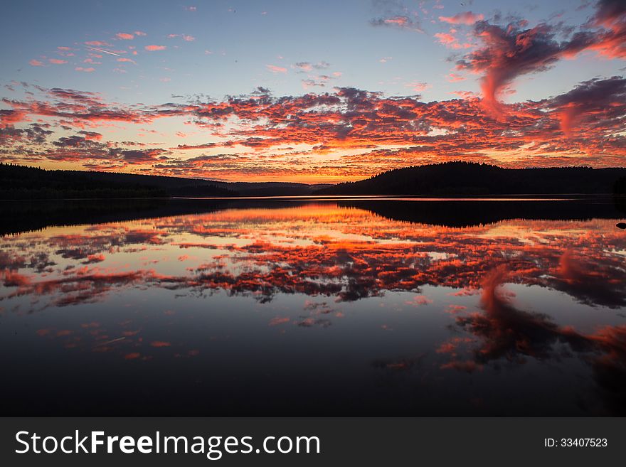 Sunset behind the dam.