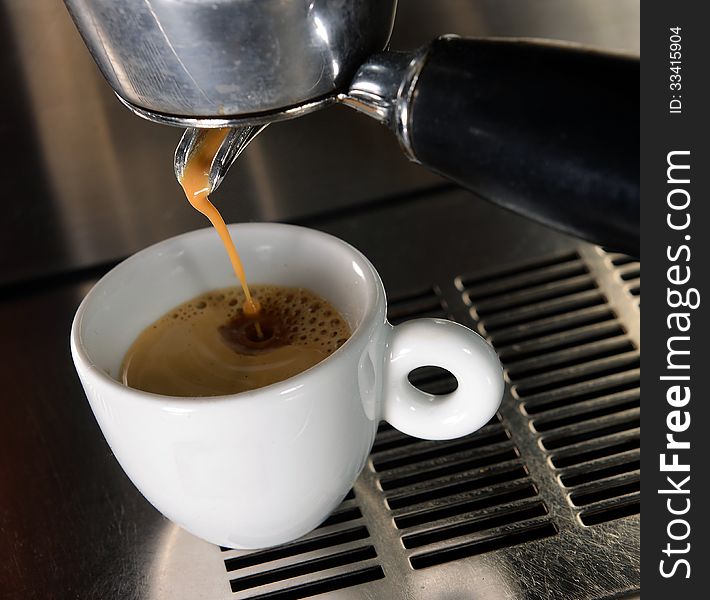 Espresso Pouring