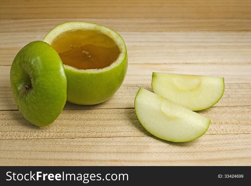Apple In Honey For Rosh Hashanah
