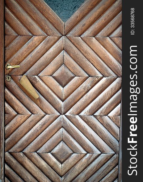 Door texture with geometrical shapes