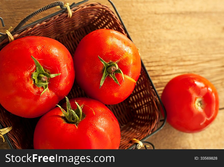 fresh tomato-healthy fresh vegetables