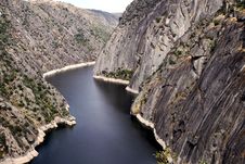 Dam Of Aldeadavila Royalty Free Stock Photos