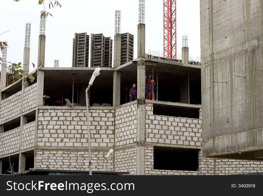 Construction of the big high-altitude building. Construction of the big high-altitude building