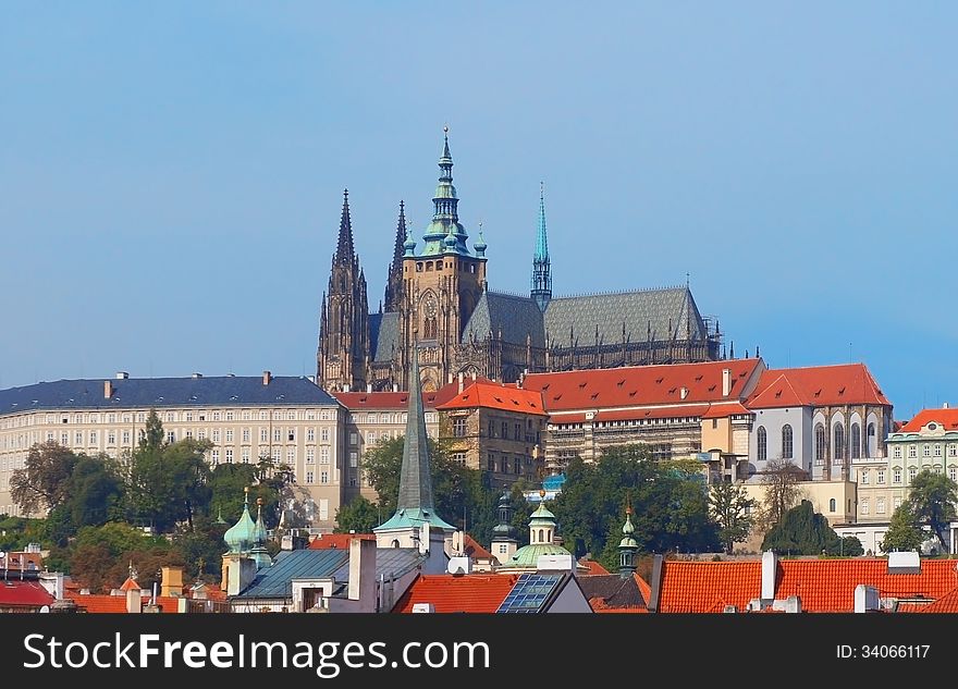 Cathedral of Saint Vitas from Charles bridge. Prague, Czech Republic