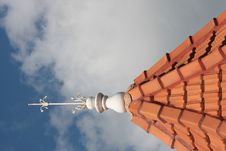 Tiled Roof With Lightening Rod Royalty Free Stock Photos Tiled Roof With Lightening Rod Royalty Free Stock Photos