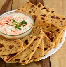 Indian Parantha &x28;stuffed Indian Bread&x29; Royalty Free Stock Photography Indian Parantha &x28;stuffed Indian Bread&x29; Royalty Free Stock Photography