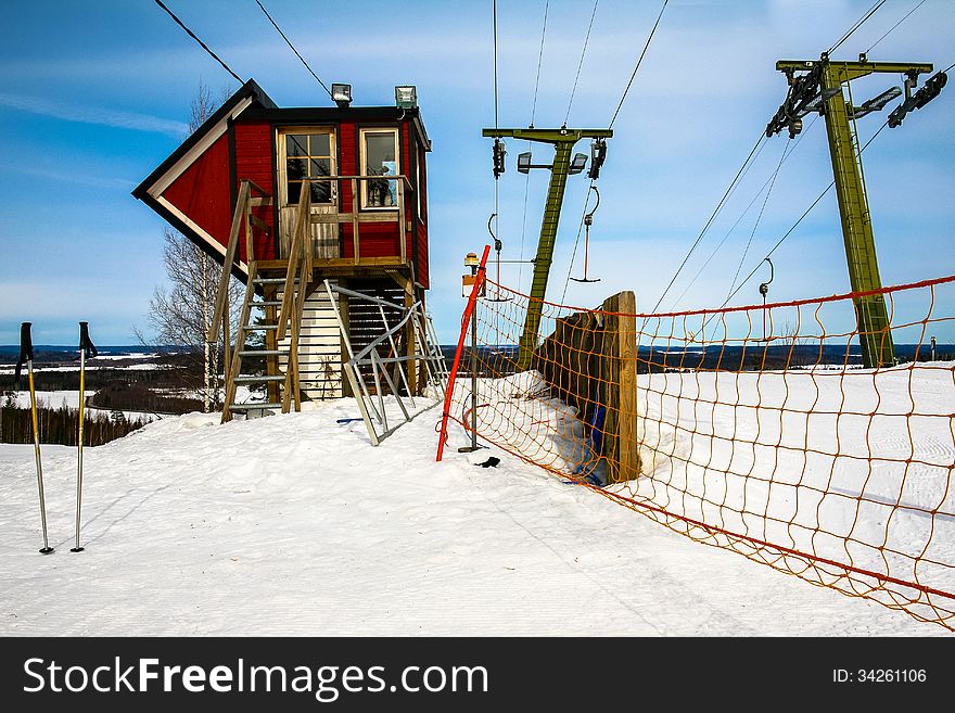 Lobsided Ski Hut beside closed run