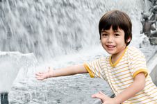 Little Boy Playing Water Fountain Royalty Free Stock Photography