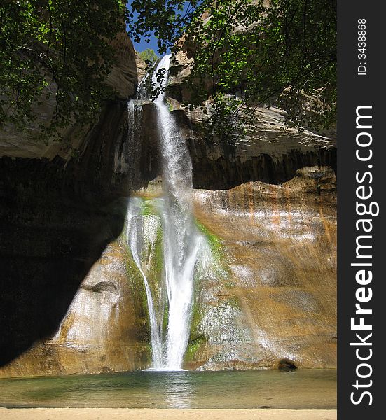 Lower Calf Creek Falls