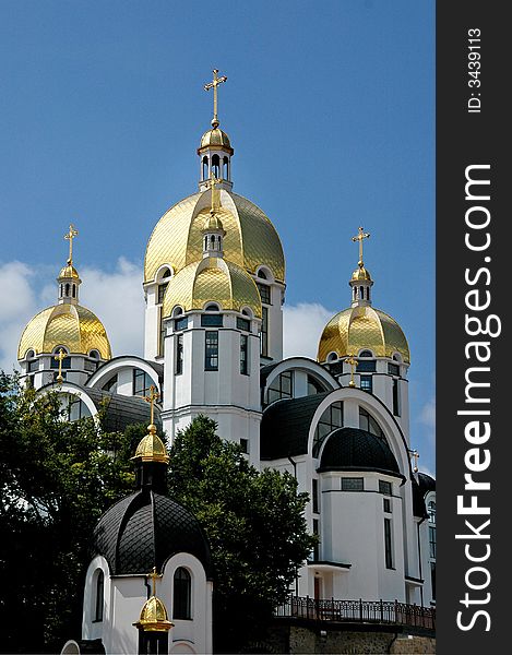 Orthodox temple in the midst of a blue sky