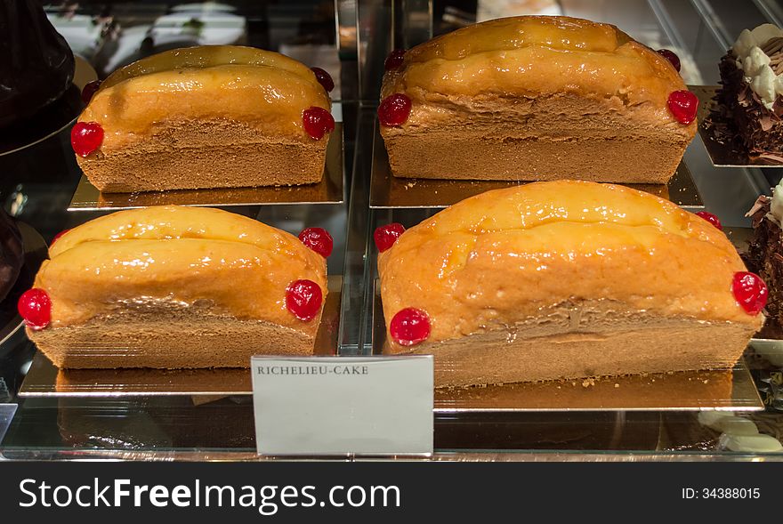 Richelieu Cake