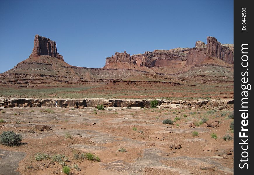 Airport Butte is one of the highlights in Canyonlands NP. Airport Butte is one of the highlights in Canyonlands NP