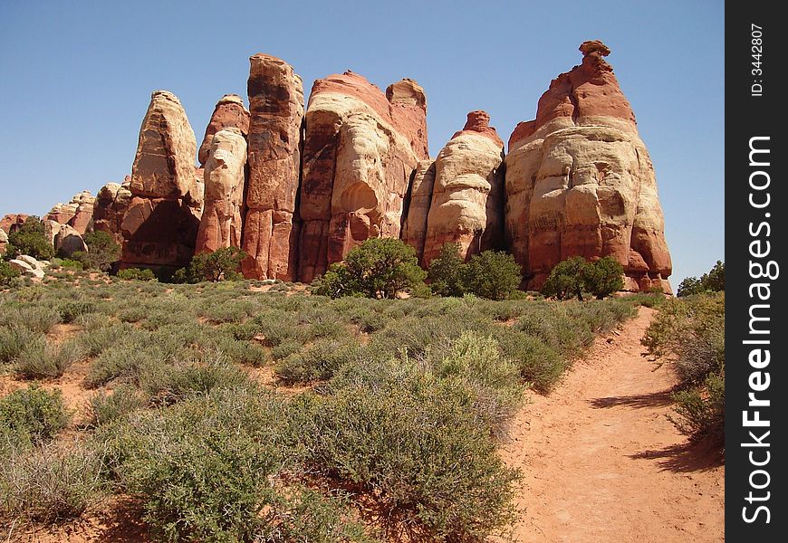 The picture of these great rocks was taken on the hike to Chesler Park in Canyonlands NP. The picture of these great rocks was taken on the hike to Chesler Park in Canyonlands NP