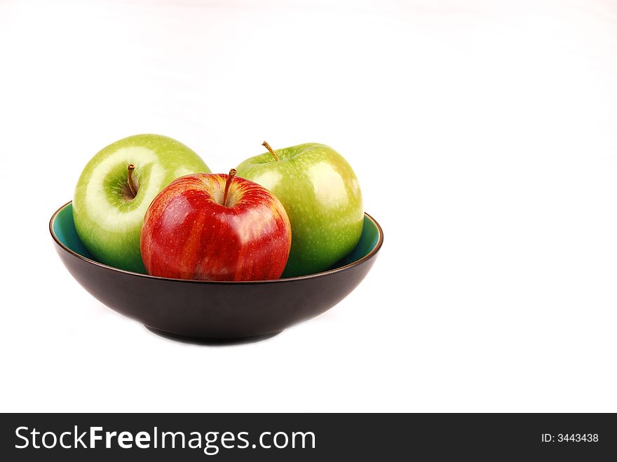 Blue bowl with apples