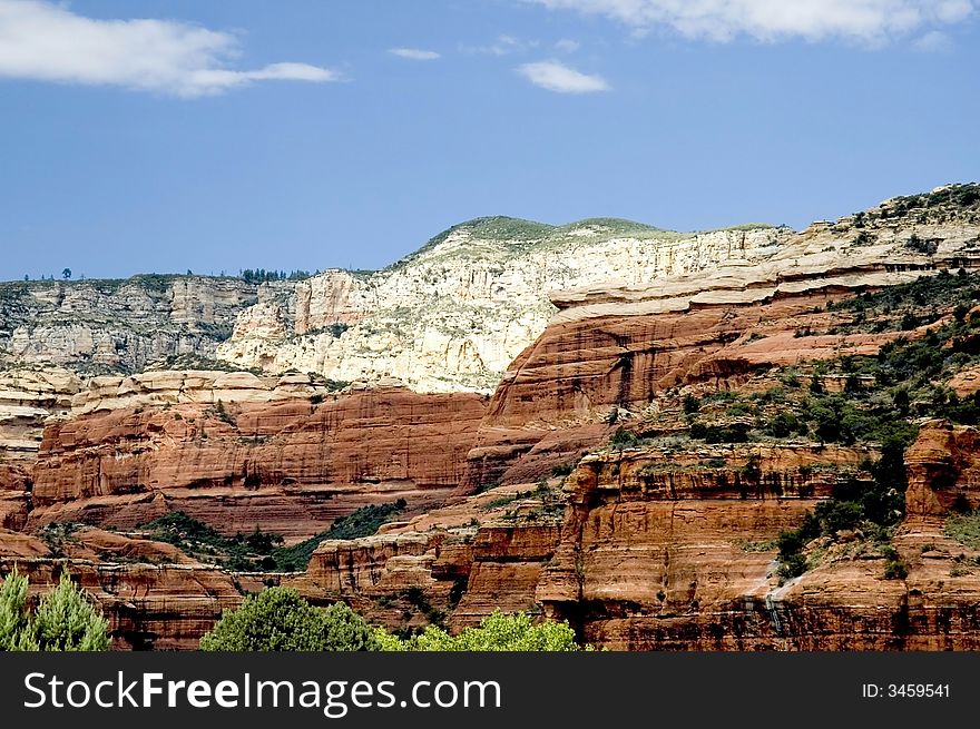 A picture of the beauty that is Sedona Arizona with the unique rock formations vegitation and  beautifull colors. A picture of the beauty that is Sedona Arizona with the unique rock formations vegitation and  beautifull colors