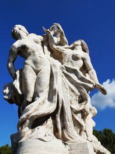 Sculpture At Vittorio Emanuele II Bridge, Rome, Italy Stock Photography Sculpture At Vittorio Emanuele II Bridge, Rome, Italy Stock Photography