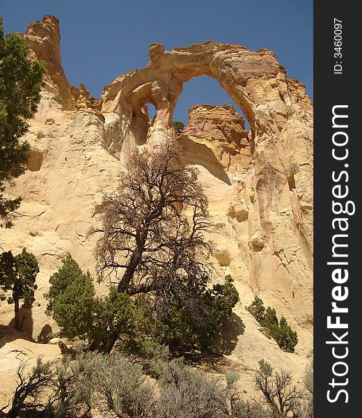 Grosvernor Arch is the great natural arch in Grand Staircase-Escalante National Monument.